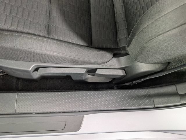 Used 2022 Toyota GR86 w/ ALL Weather Mat Package (TMS) RWD image 12