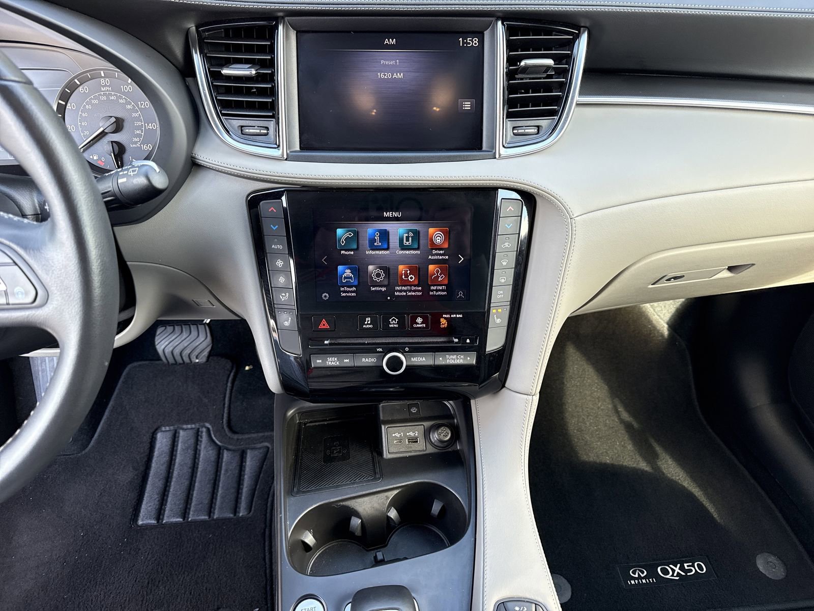 Used 2025 INFINITI QX50 Luxe image 28