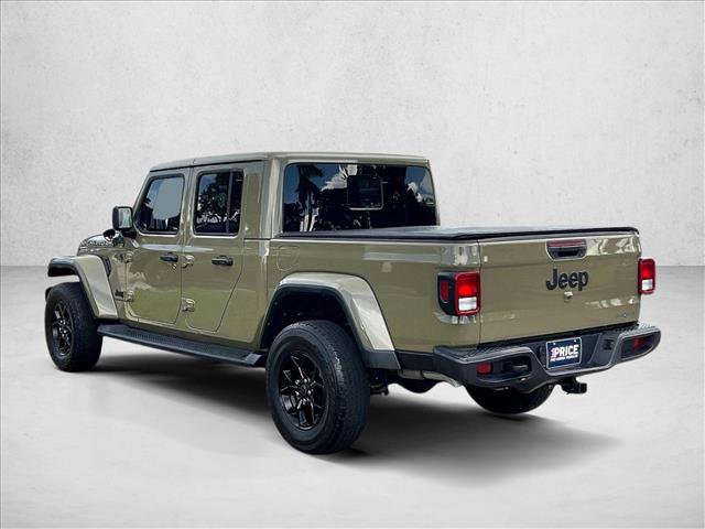 Used 2025 Jeep Gladiator Sport AWD/4WD image 12