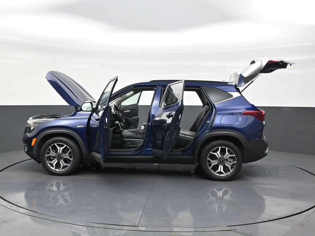 Used 2021 Kia Seltos EX image 30