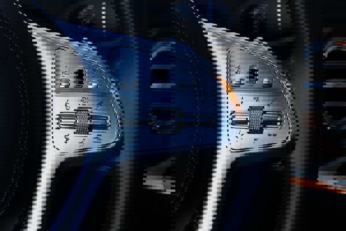 Used 2019 Mercedes-Benz S 560 Sedan w/ AMG Line Exterior image 47