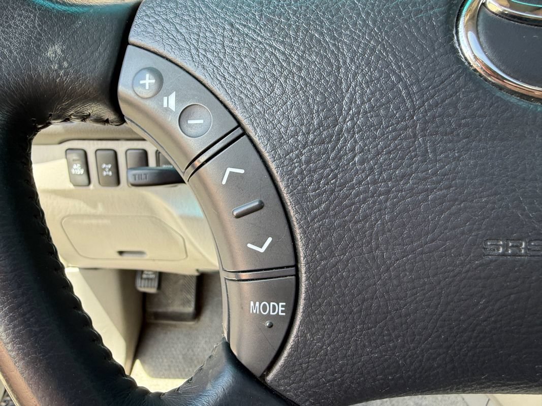 Used 2007 Toyota 4Runner Limited AWD/4WD image 34