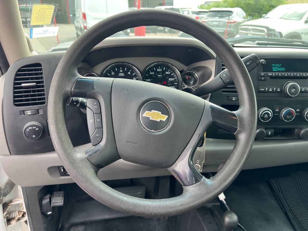 Used 2013 Chevrolet Silverado 3500 W/T w/ Snow Plow Prep Package AWD/4WD image 27