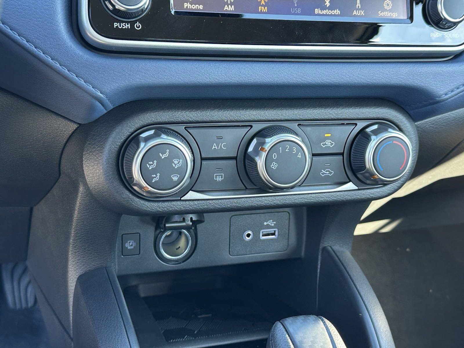 New 2025 Nissan Versa SV w/ Trunk Package image 18