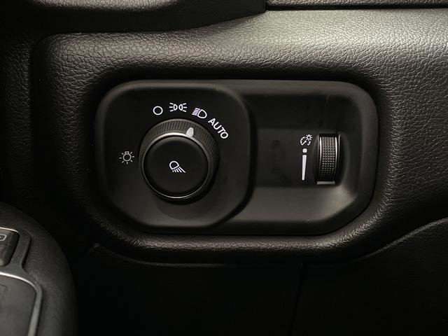 New 2024 RAM 3500 Tradesman image 31