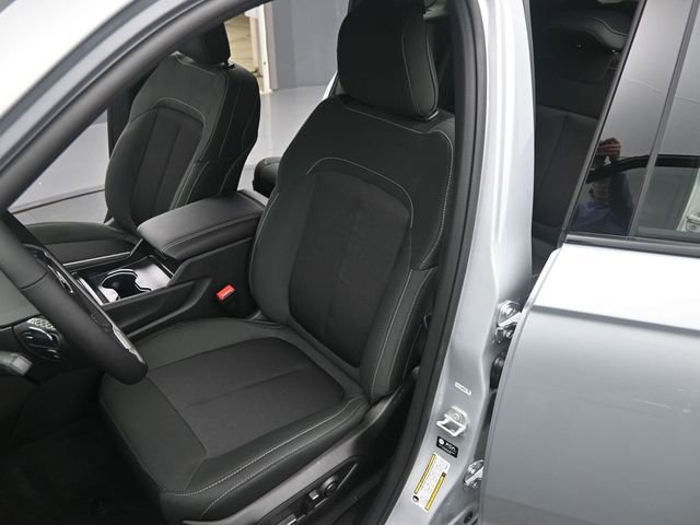 New 2026 Jeep Grand Cherokee L Laredo image 11