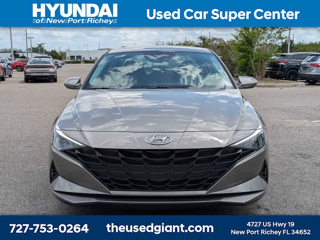 Certified 2023 Hyundai Elantra SEL image 8