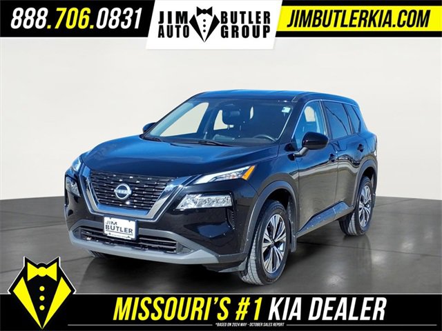 Used 2023 Nissan Rogue SV image 1
