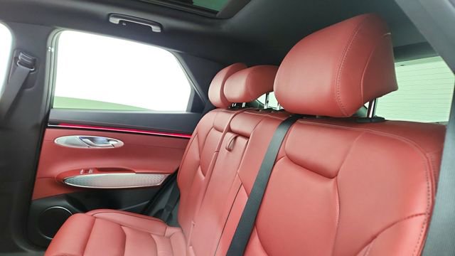 Used 2026 Genesis GV70 2.5T Sport Prestige image 31