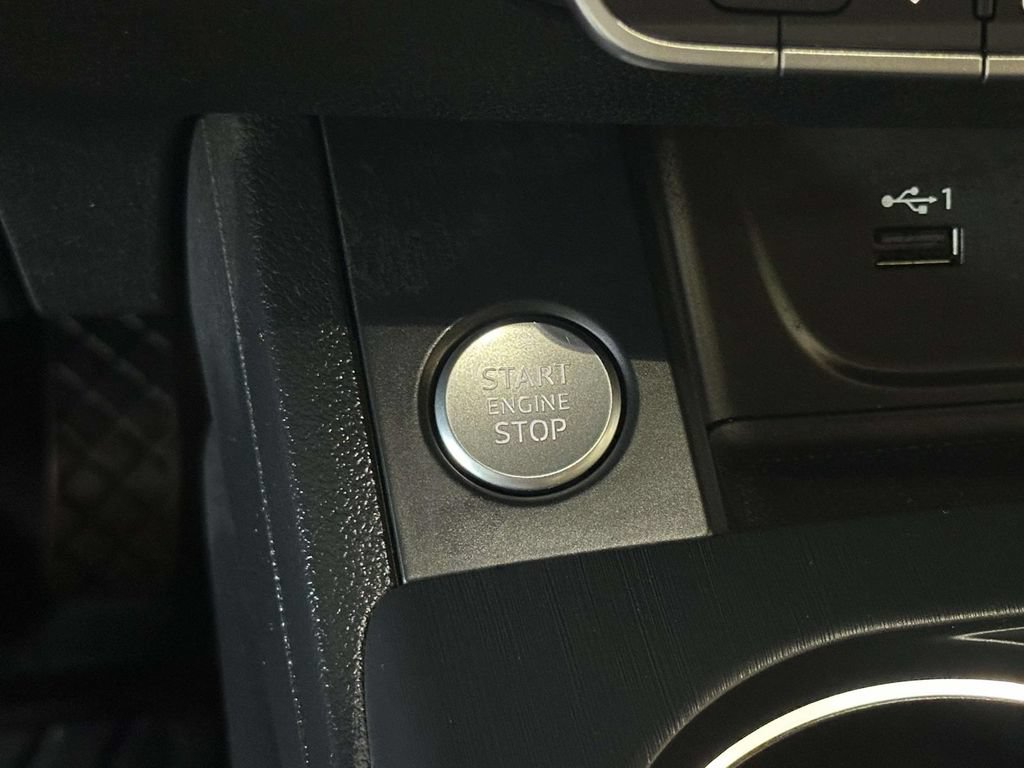 Used 2018 Audi A5 2.0T Premium AWD/4WD image 25