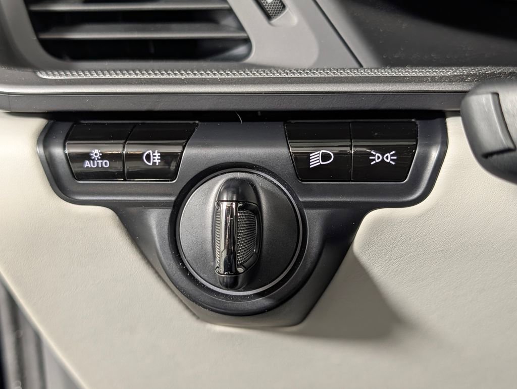 Certified 2020 Porsche 911 Carrera 4S image 34