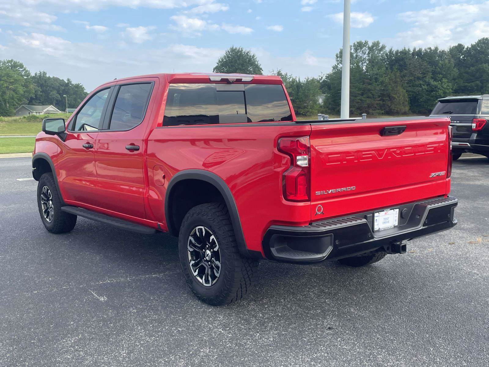Certified 2024 Chevrolet Silverado 1500 ZR2 w/ Technology Package AWD/4WD image 7