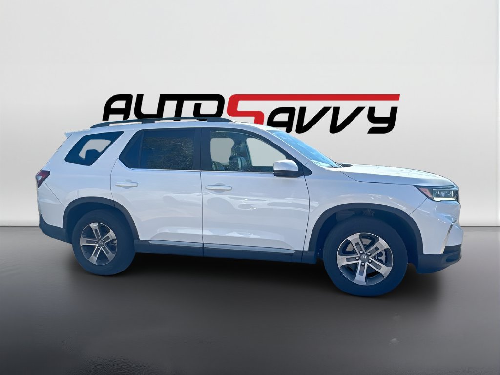 Used 2024 Honda Pilot EX-L image 8