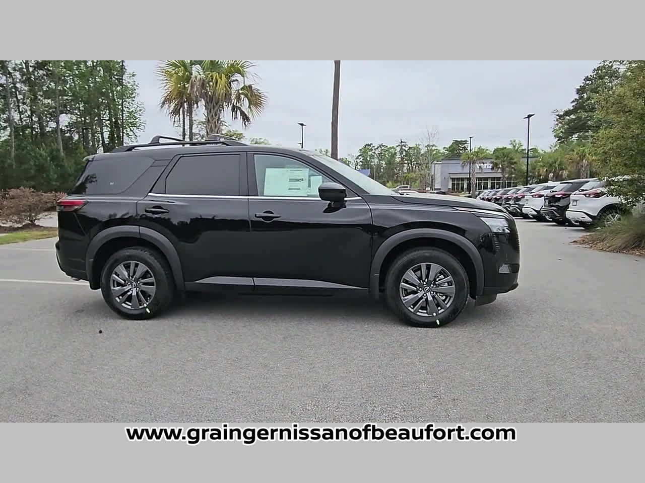 New 2026 Nissan Pathfinder SV FWD image 38