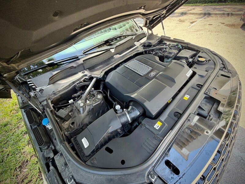 Used 2019 Land Rover Range Rover Supercharged AWD/4WD image 20
