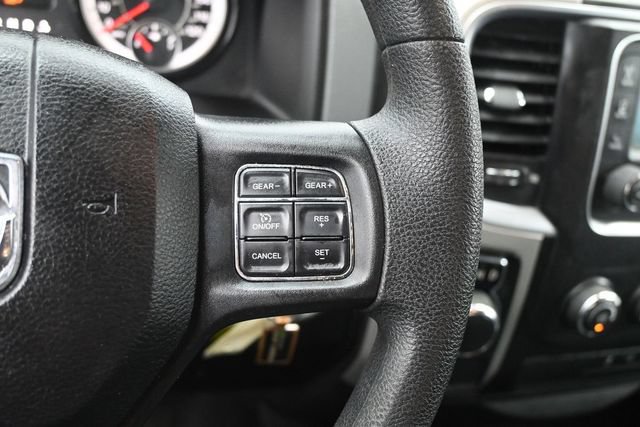 Used 2019 RAM 1500 Classic SLT RWD image 24