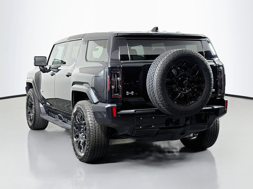 Certified 2025 GMC Hummer EV 2X w/ LPO, Cargo Utility Package AWD/4WD image 5