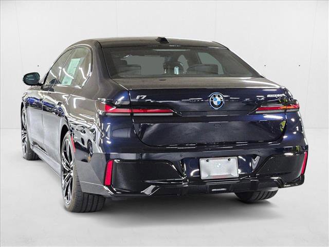 New 2025 BMW i7 eDrive50 w/ M Sport Package image 7