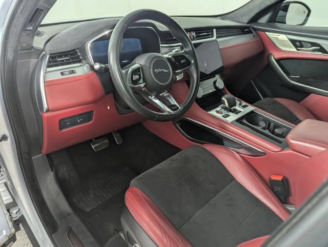 Used 2022 Jaguar F-PACE SVR AWD/4WD image 9