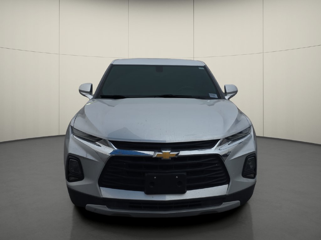 Used 2020 Chevrolet Blazer LT FWD image 2