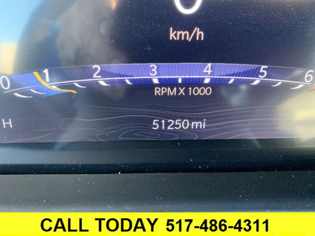 Used 2023 Jeep Grand Cherokee Limited image 12