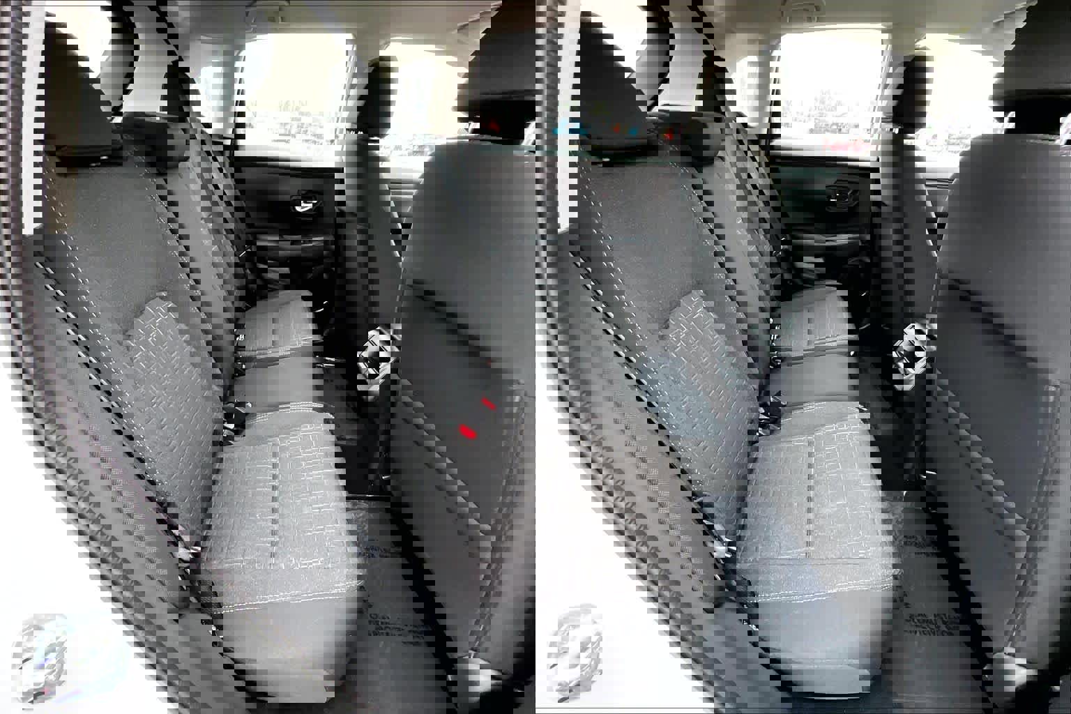 Used 2025 Honda HR-V LX image 19