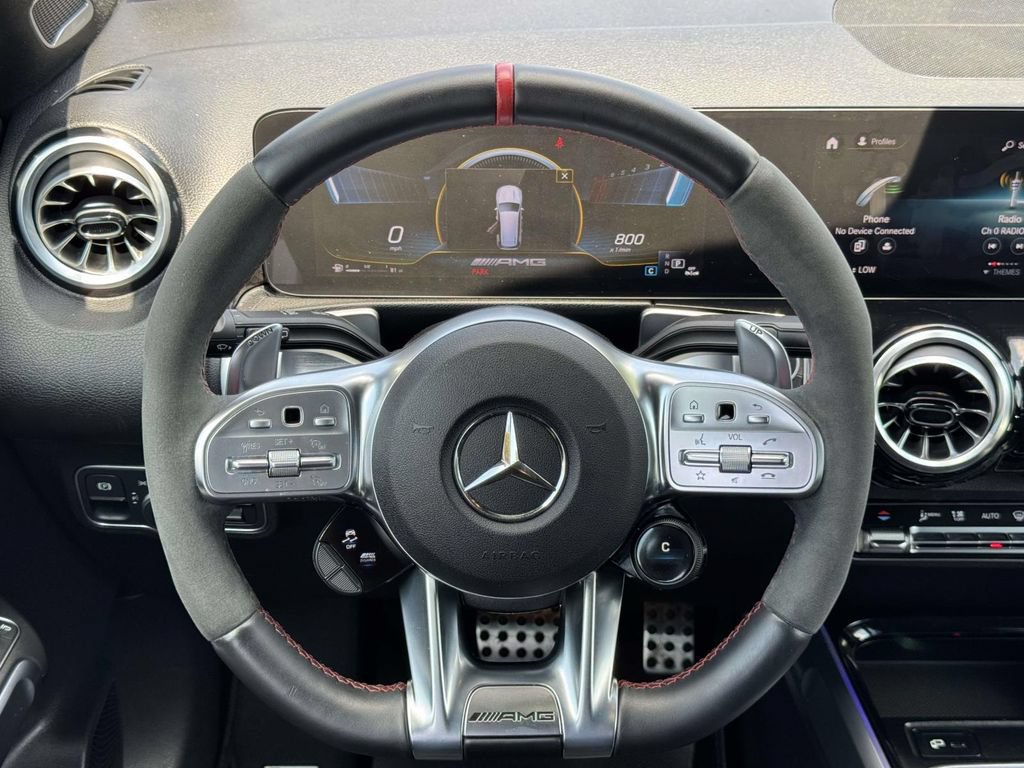 Used 2023 Mercedes-Benz GLB 35 AMG 4MATIC image 11