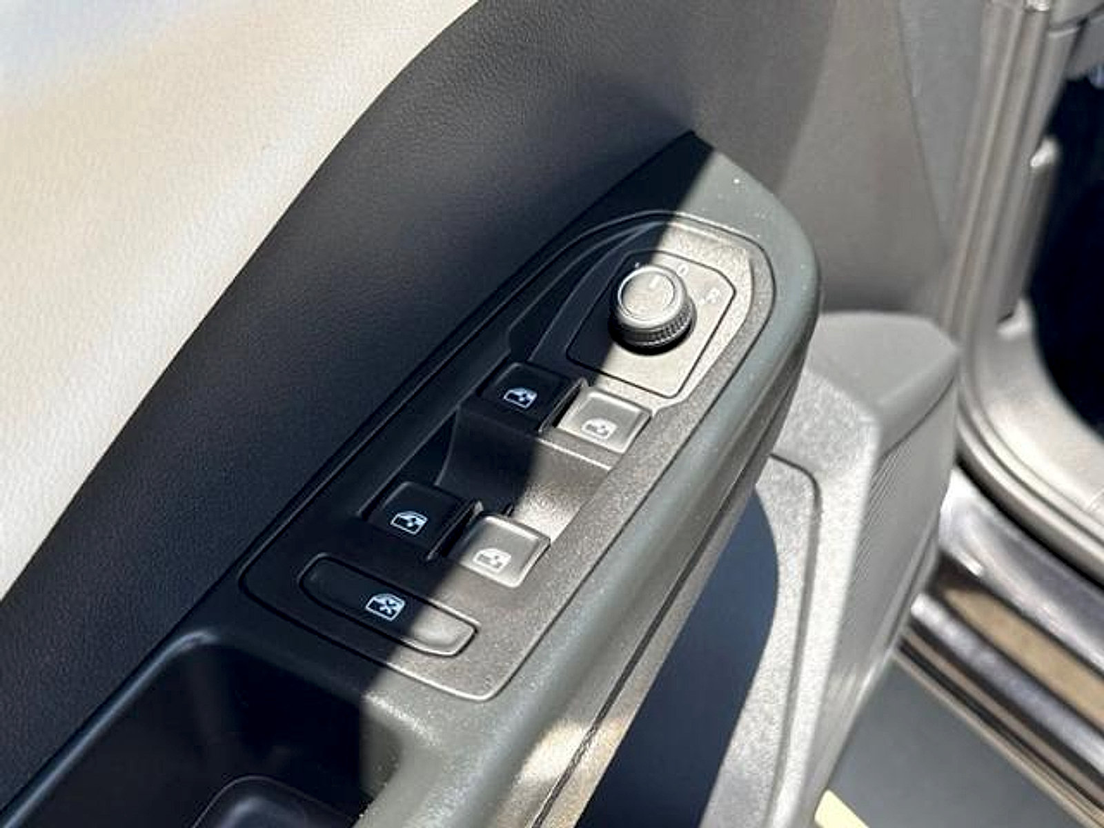 New 2026 Volkswagen Taos S FWD image 11