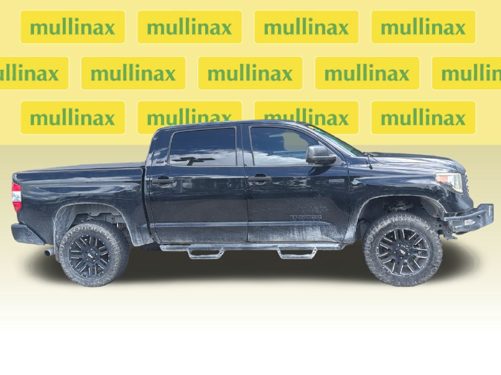 Used 2019 Toyota Tundra SR5 w/ Convenience Package AWD/4WD image 2