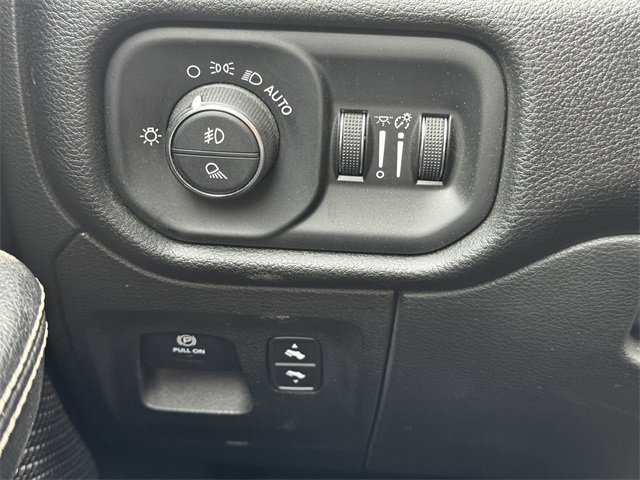 Used 2022 RAM 1500 Laramie image 24