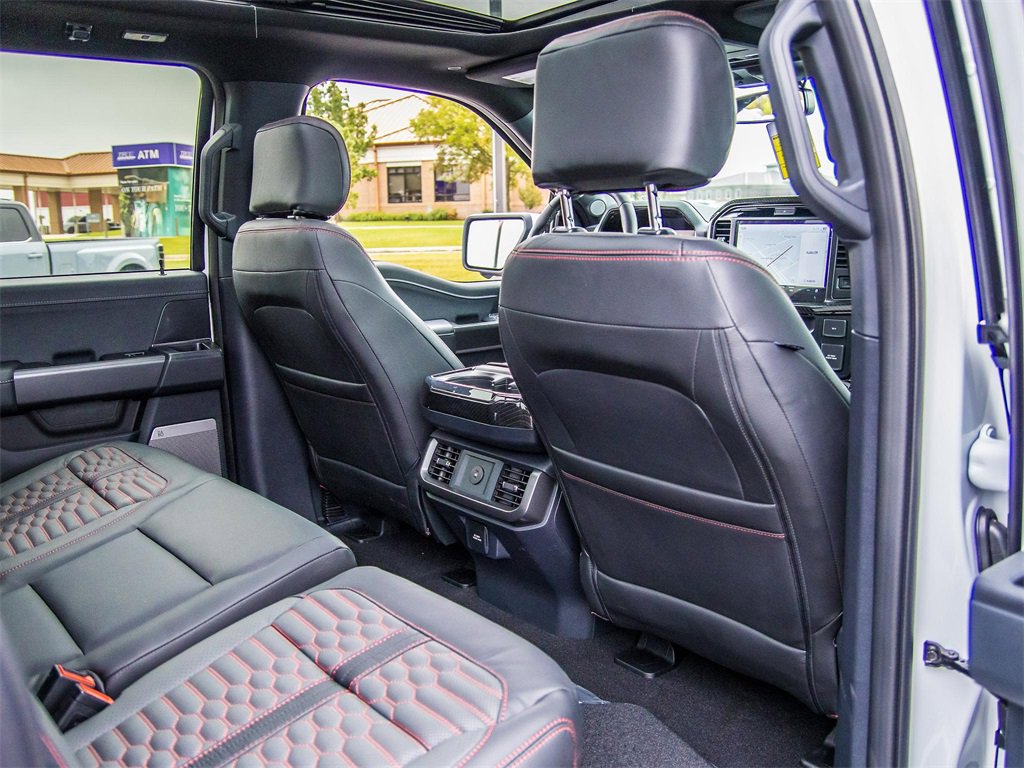 New 2025 Ford F150 Lariat w/ Equipment Group 501A Mid image 27