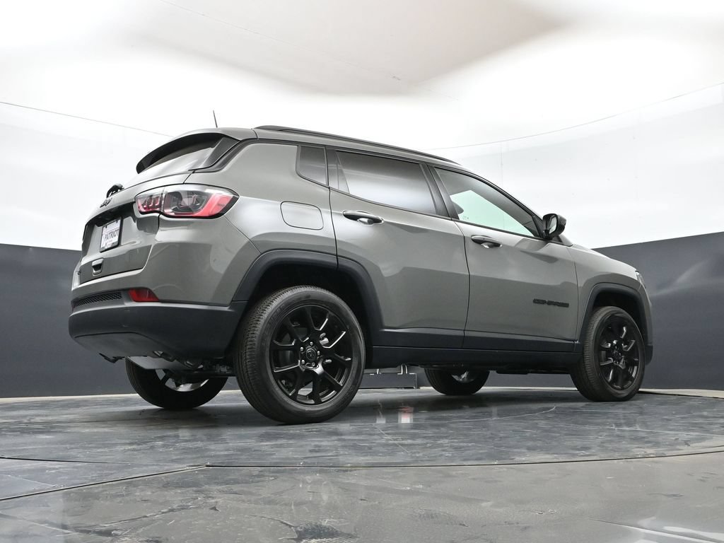 New 2026 Jeep Compass Latitude AWD/4WD image 44