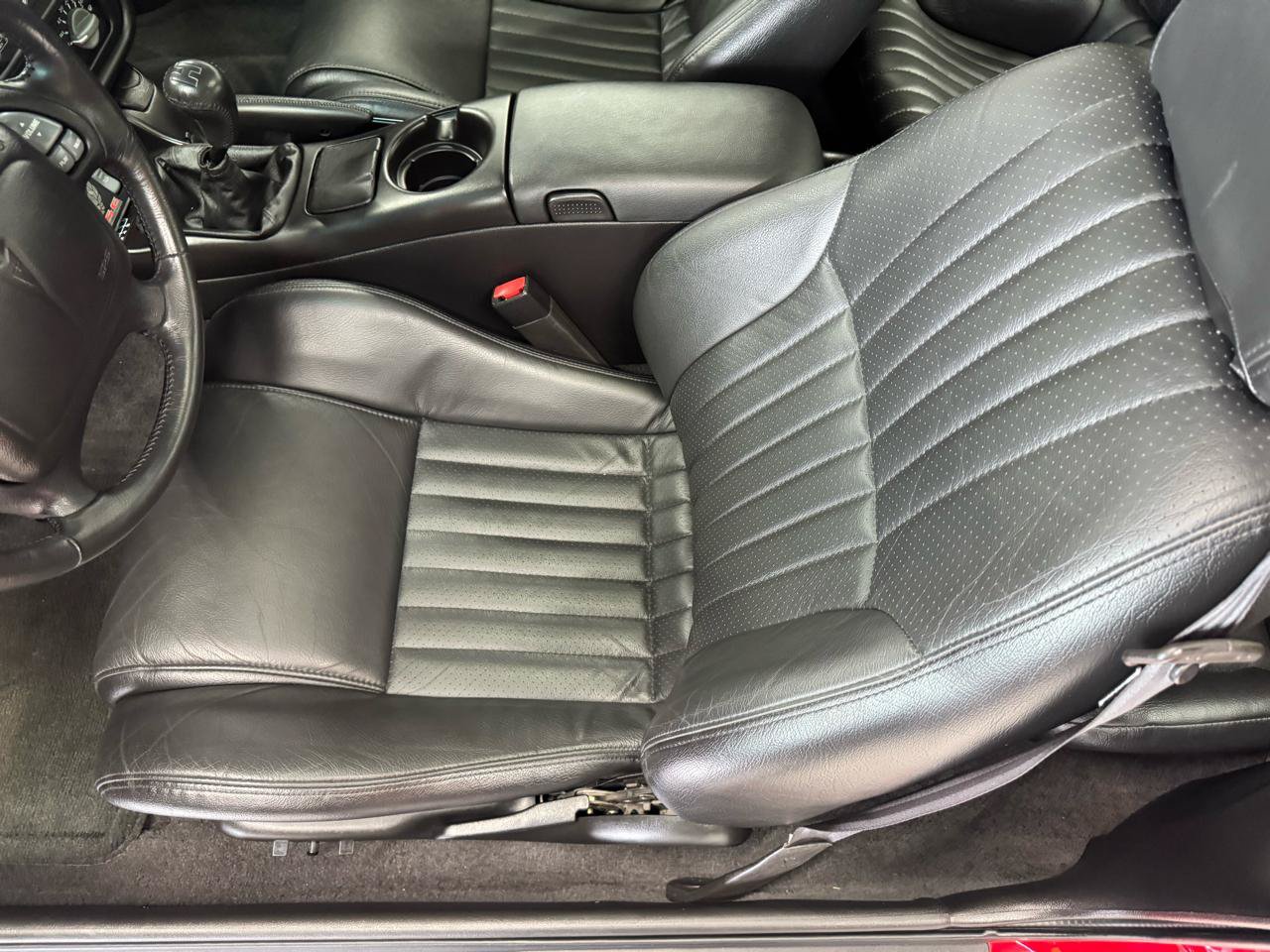Used 2001 Pontiac Firebird Formula w/ Protection Group RWD image 50