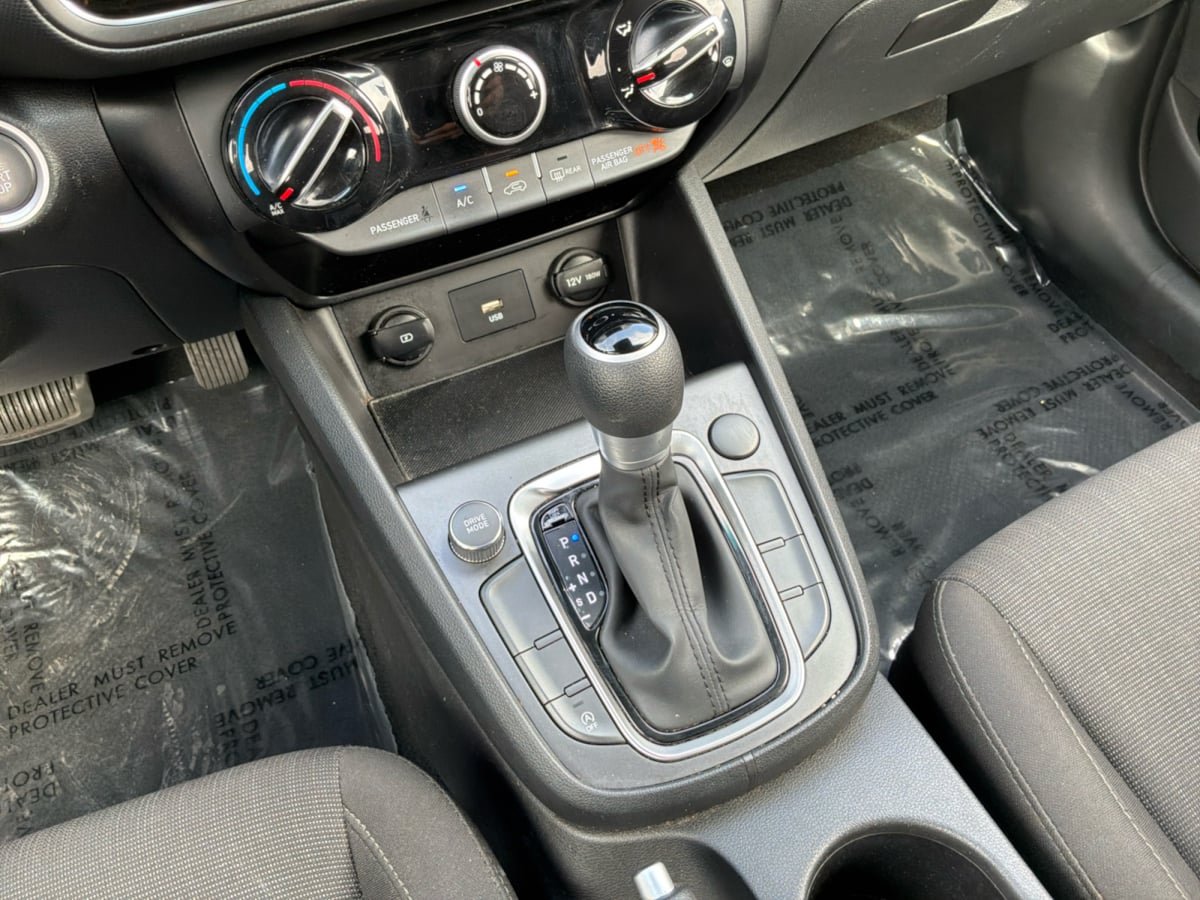 Used 2023 Hyundai Kona SEL w/ Cargo Package FWD image 16