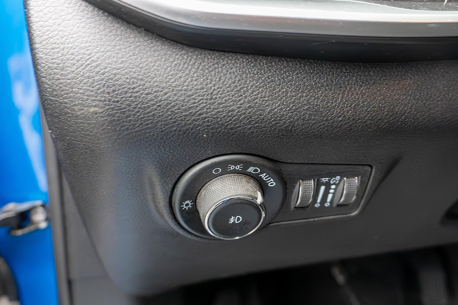 Used 2022 Jeep Compass Latitude AWD/4WD image 18