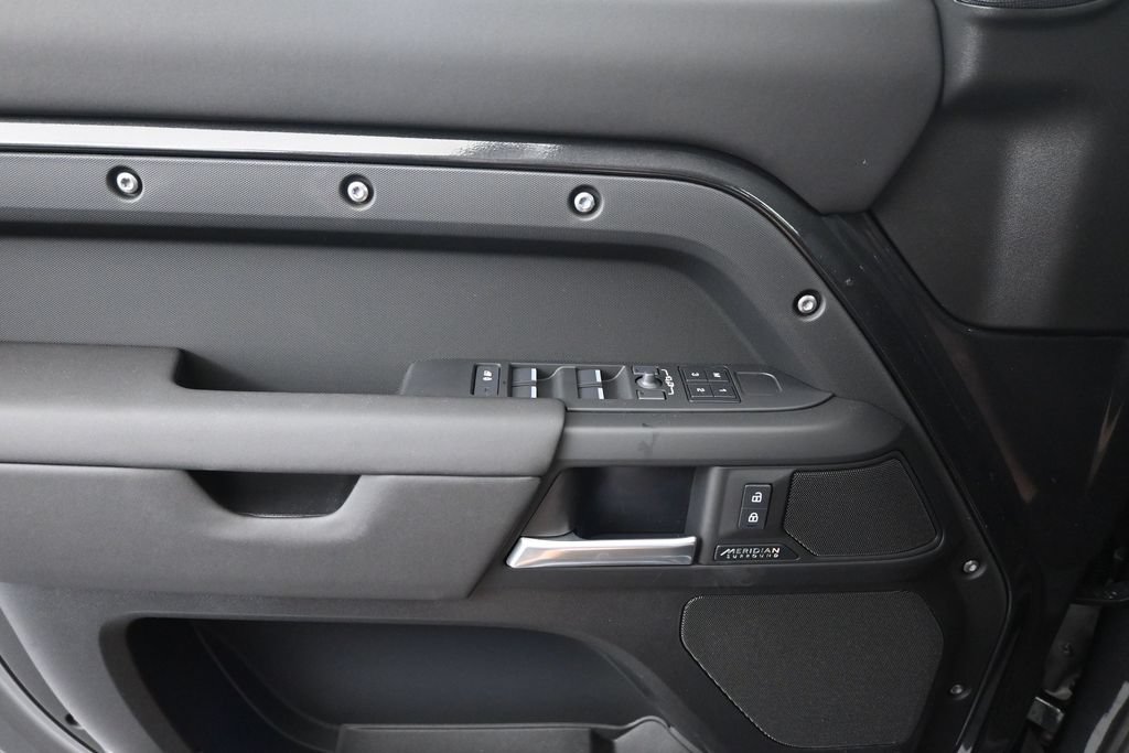 New 2026 Land Rover Defender 130 Outbound AWD/4WD image 10