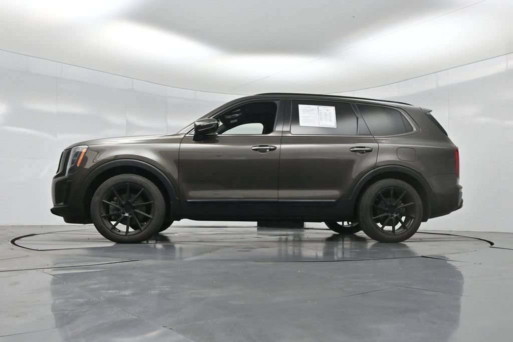 Used 2022 Kia Telluride SX w/ SX Prestige Package AWD/4WD image 7