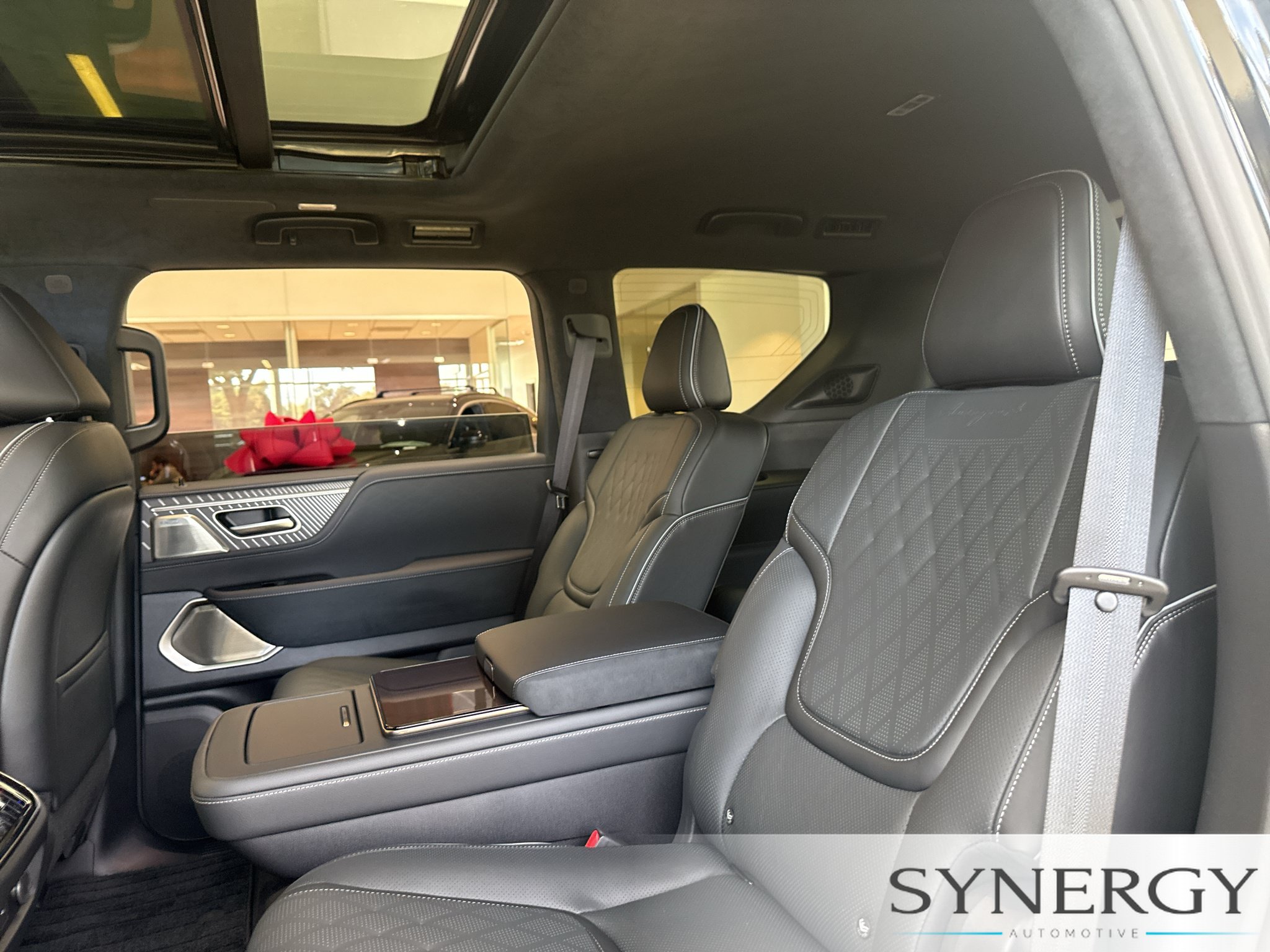 New 2027 INFINITI QX80 Autograph w/ Premium Cargo Package AWD/4WD image 31