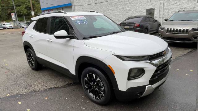 Certified 2023 Chevrolet TrailBlazer LT w/ Convenience Package FWD image 2