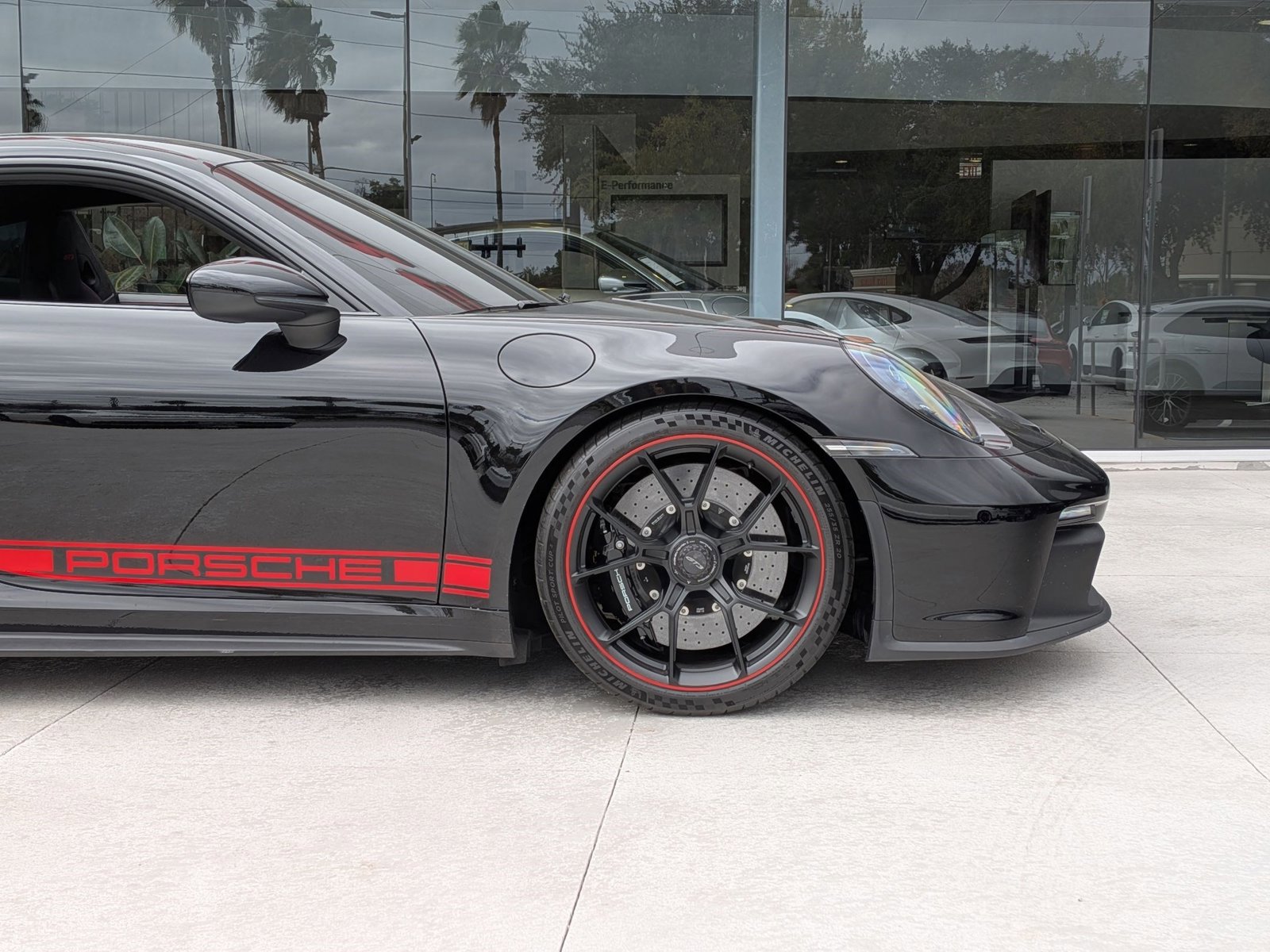 Certified 2022 Porsche 911 GT3 image 11