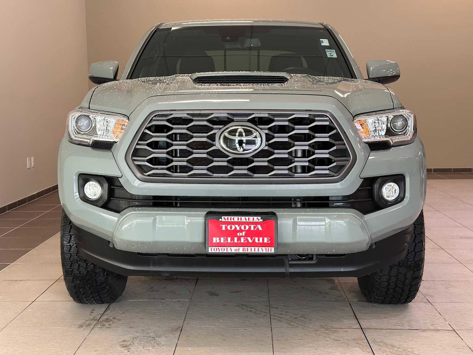 Certified 2022 Toyota Tacoma TRD Sport w/ Technology Package image 6