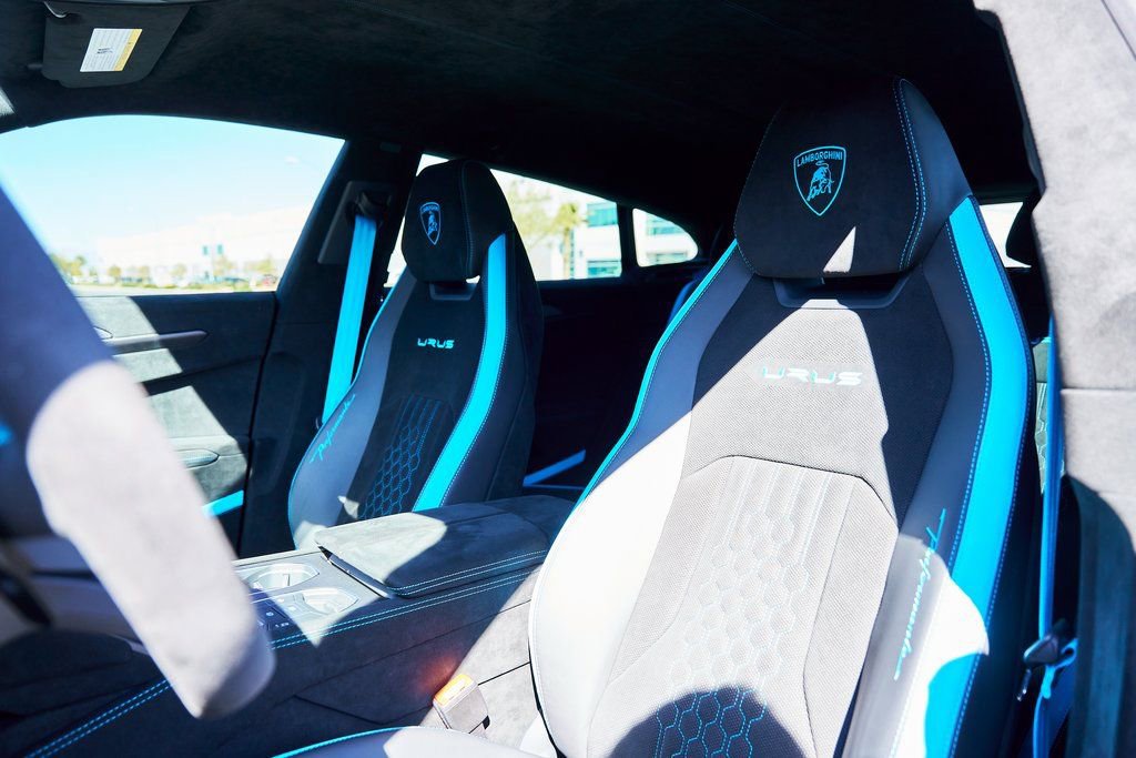 Used 2024 Lamborghini Urus Performante image 55