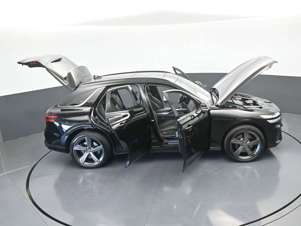 Used 2024 Genesis GV70 2.5T w/ Sport Prestige Package image 81