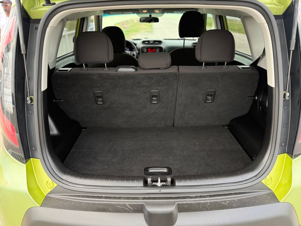 Used 2016 Kia Soul image 17