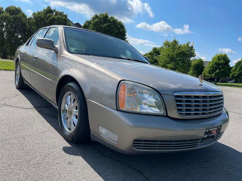 Used 2003 Cadillac De Ville w/ Comfort & Convenience Package FWD image 49