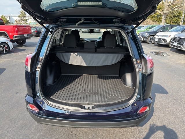 Used 2018 Toyota RAV4 LE w/ All Weather Liner Package image 21