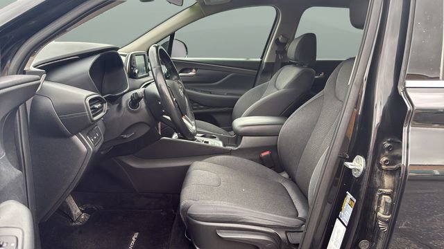 Used 2020 Hyundai Santa Fe SE image 14
