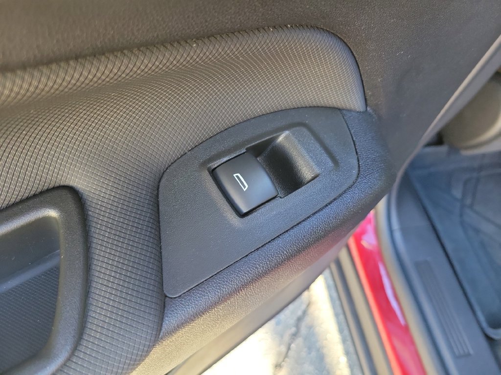 Used 2024 Chevrolet Equinox RS w/ RS Leather Package FWD image 22