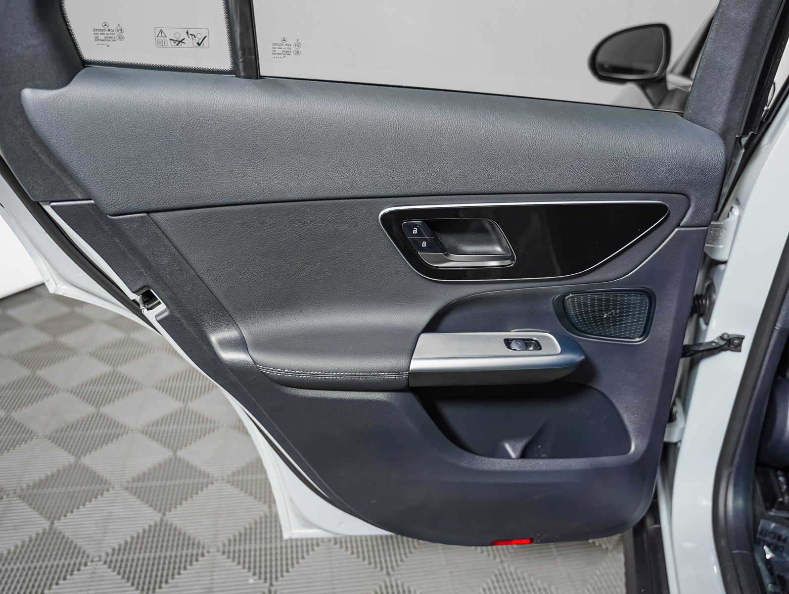 Certified 2026 Mercedes-Benz GLC 300 image 24