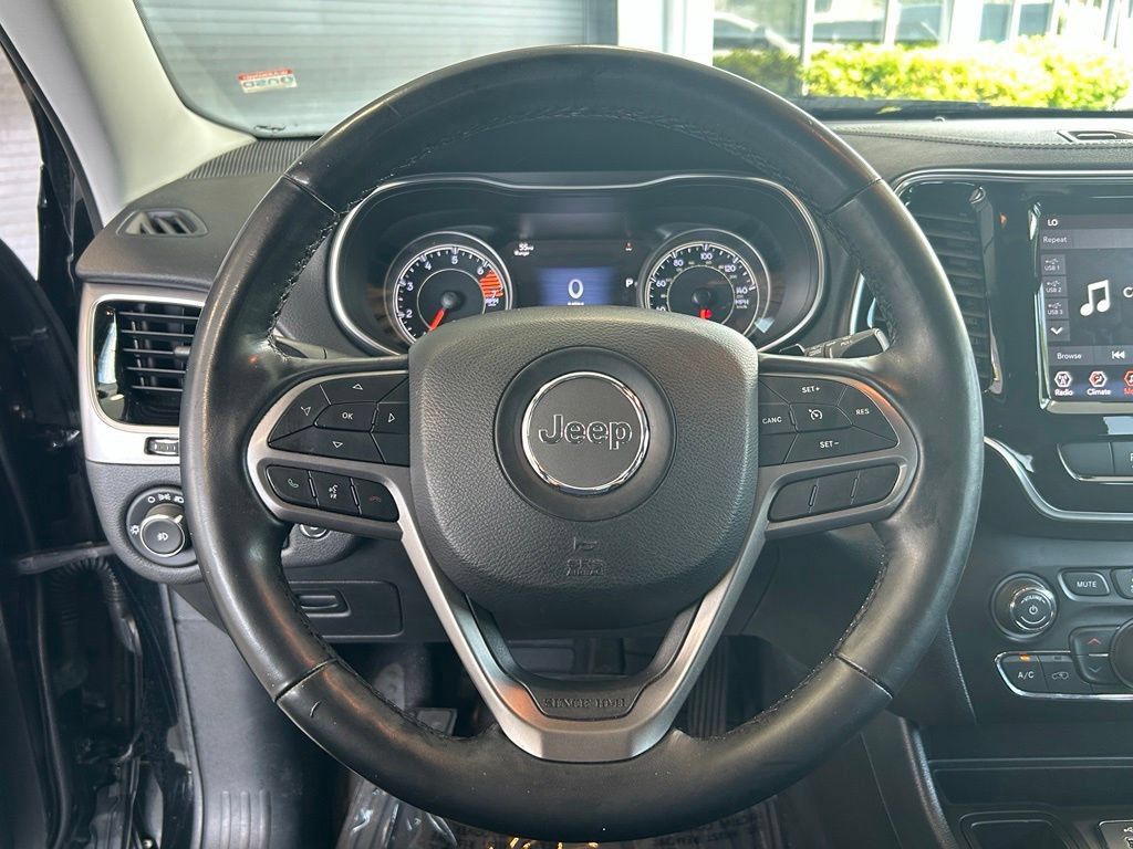 Used 2020 Jeep Cherokee Limited FWD image 19